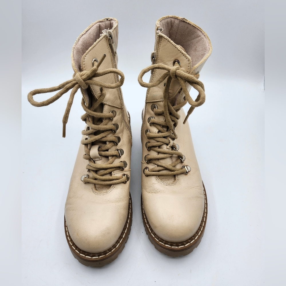 Bertuchi Elegant Tan Lace-Up Boots for Lug Soles Made In Spain Sz 7.5